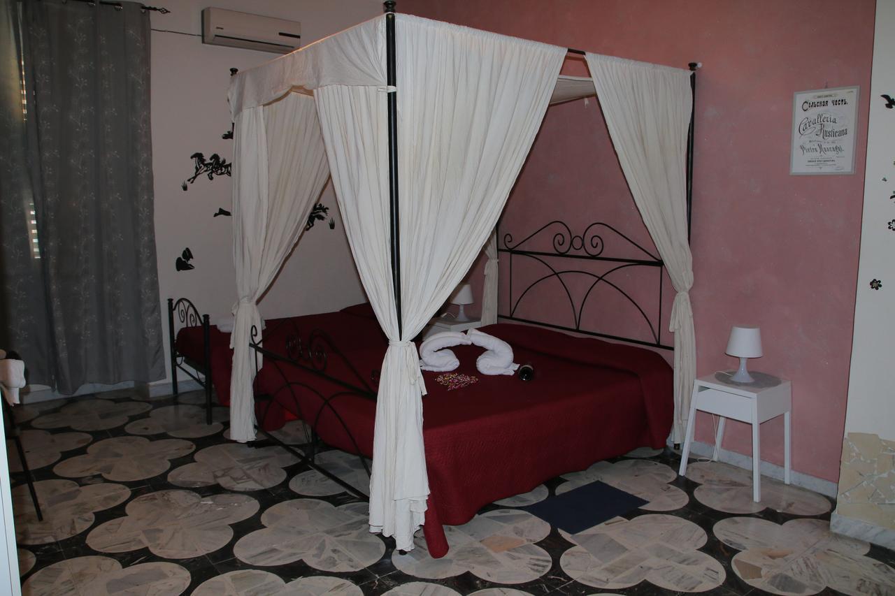 B&B Mascagni CTA Exterior photo