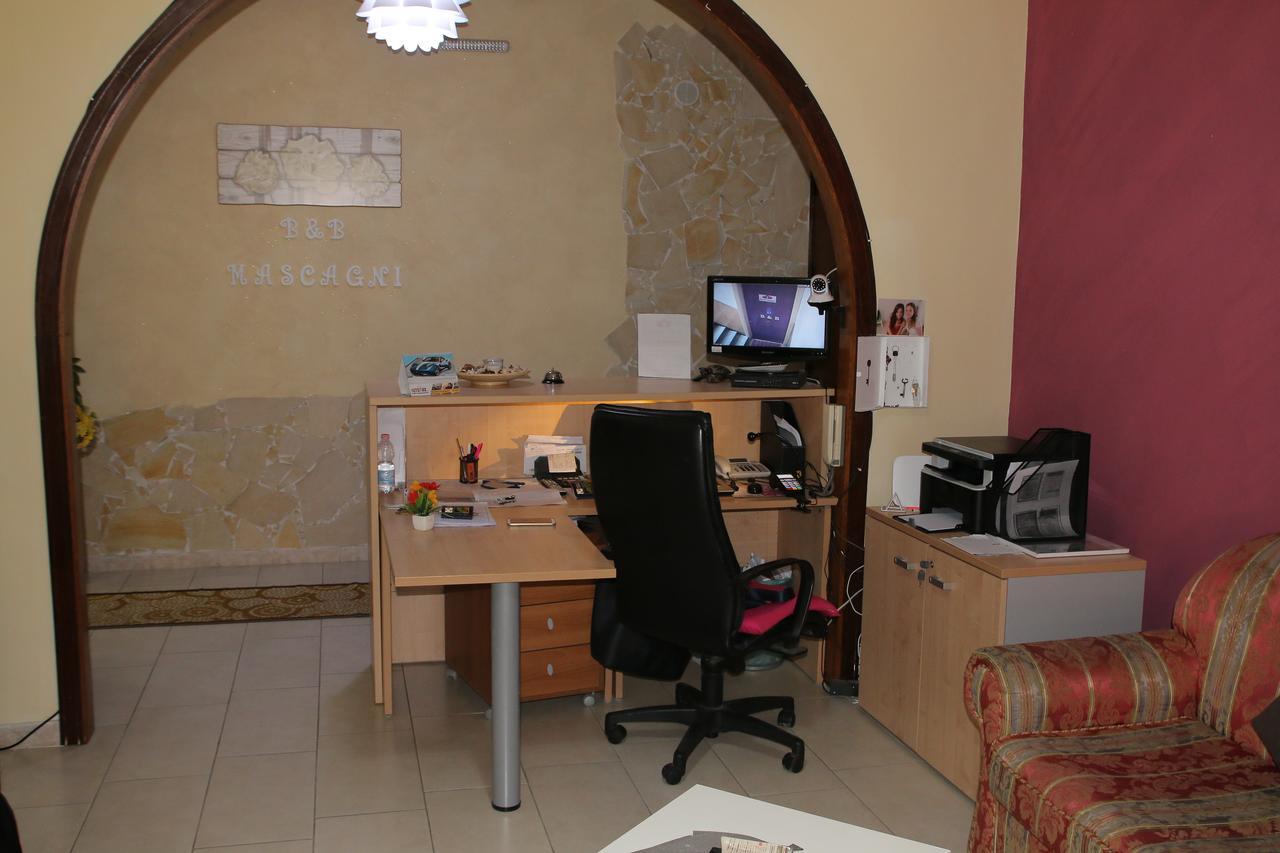 B&B Mascagni CTA Exterior photo